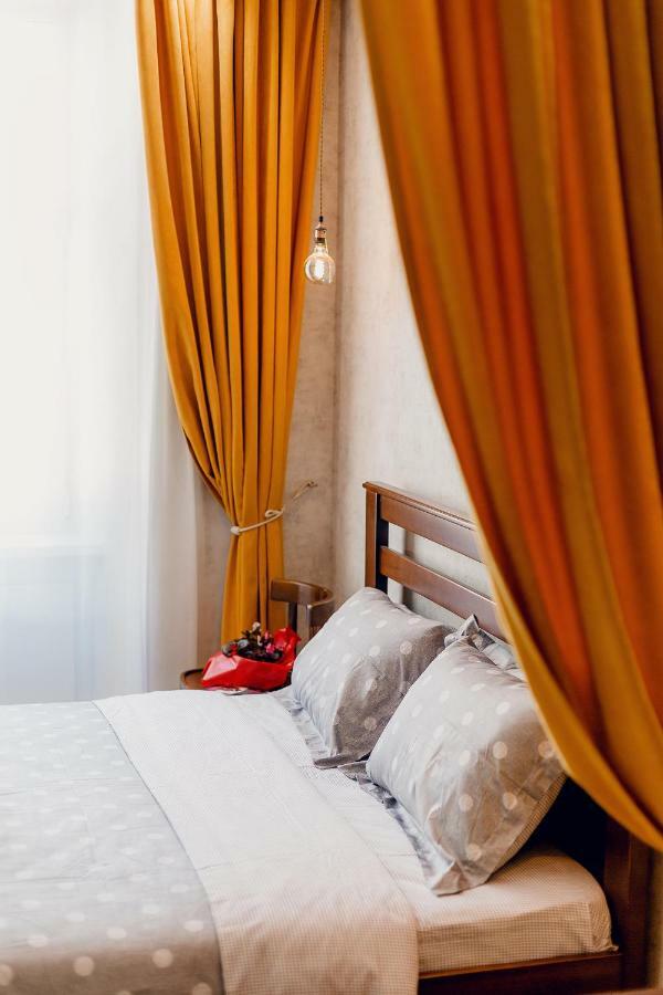 Honey Pie Apartment Лвив Екстериор снимка
